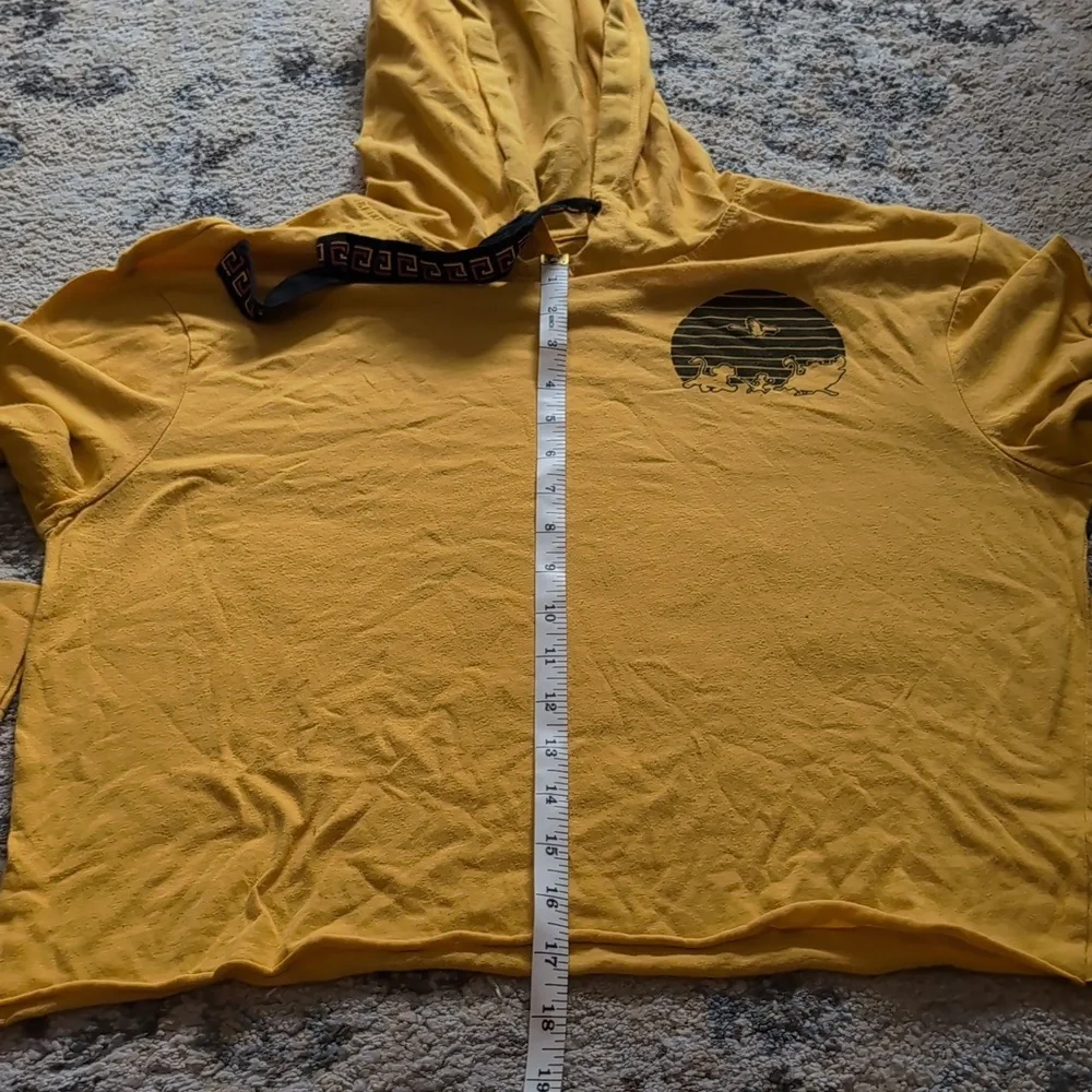 Disney The Lion King Hood Crop long sleeve shirt yellow hakuna matata - Picture 5 of 5